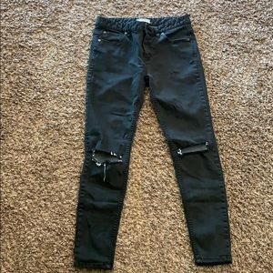 Free People busted knee jeans